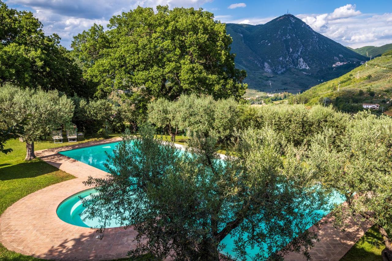 Agriturismo Le Vigne Foligno Exterior foto